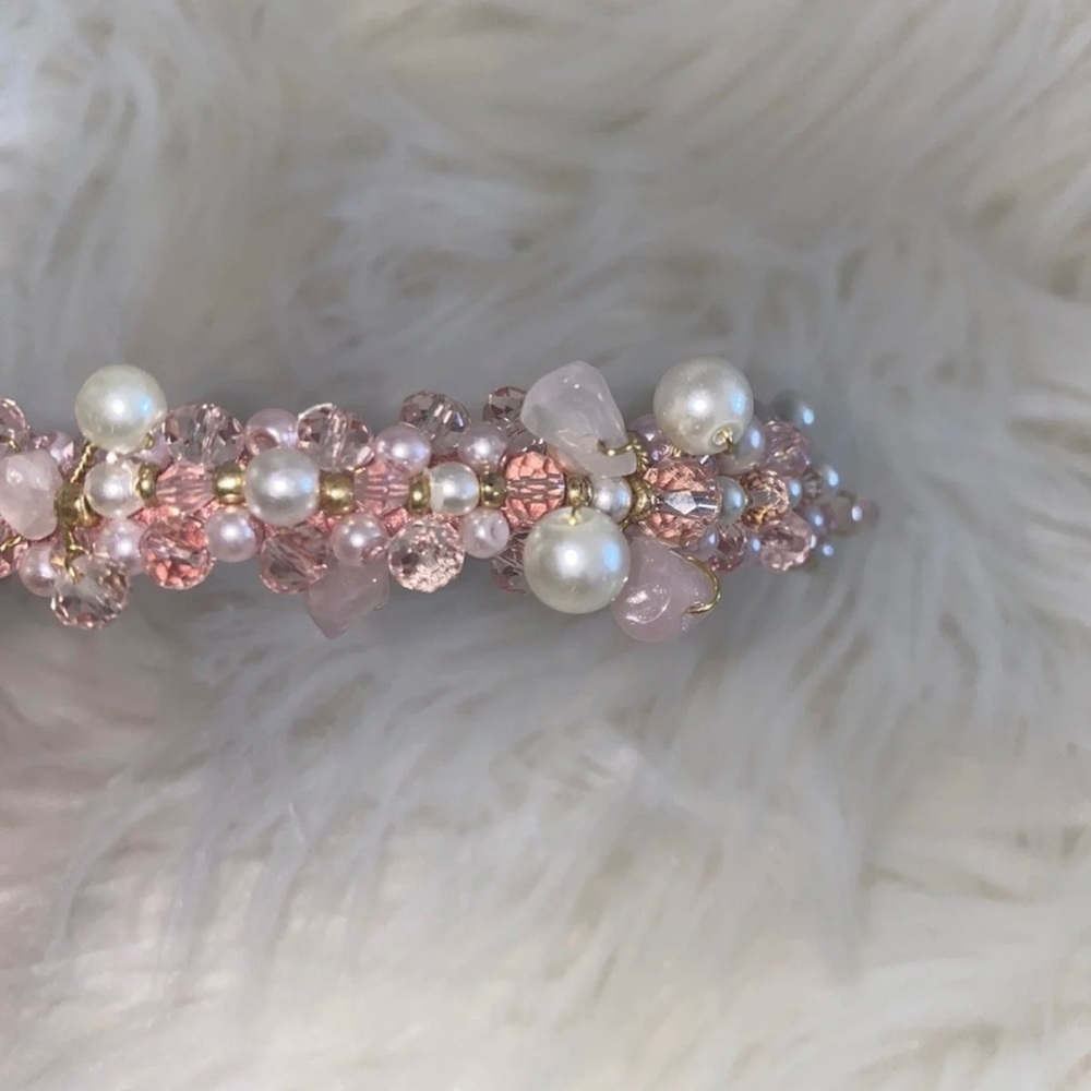 Pink Crown - Picture 4 of 5